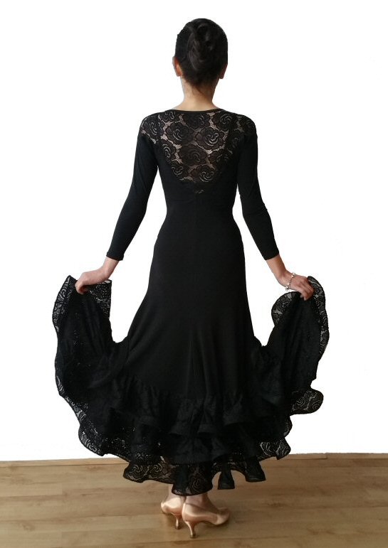 Perfecto Ballroom dress with lace
